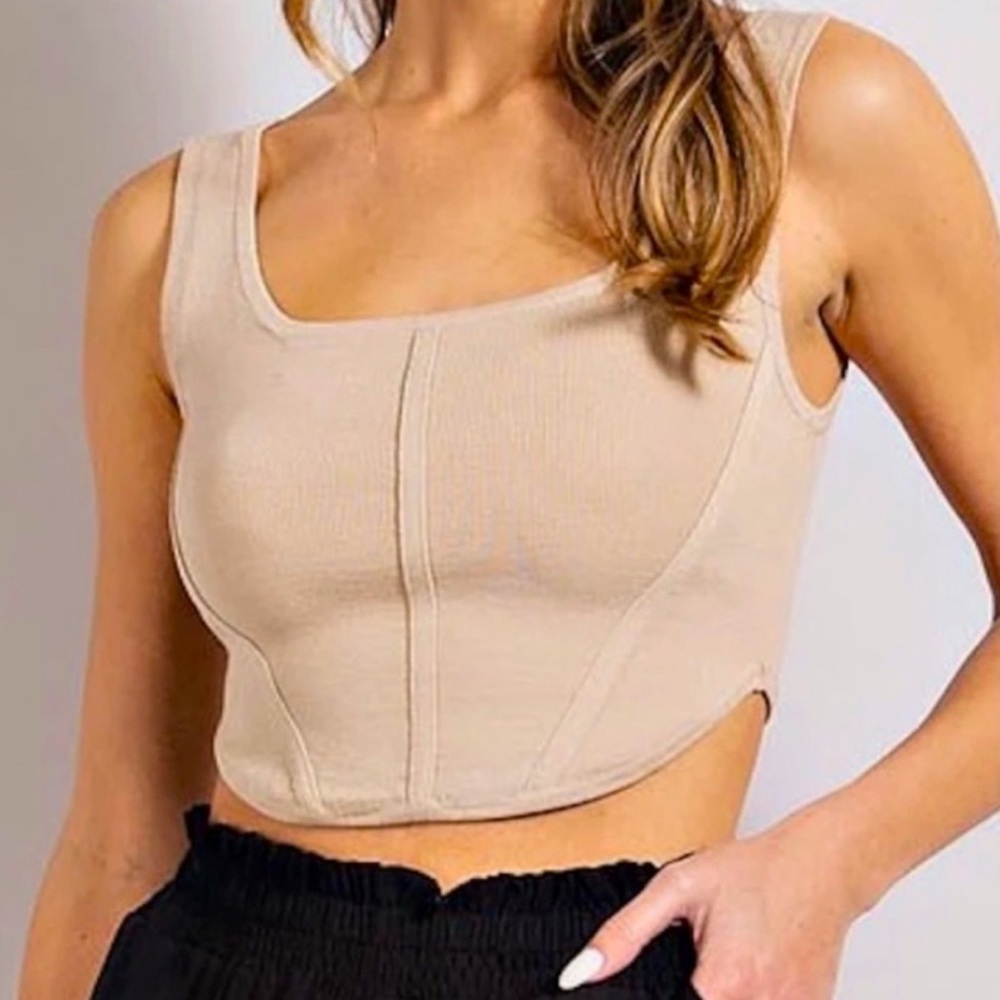 House of Harlow 1960 | Cream Sculpt Knit  Ribbed Square-Neck Corset Tank Top Med